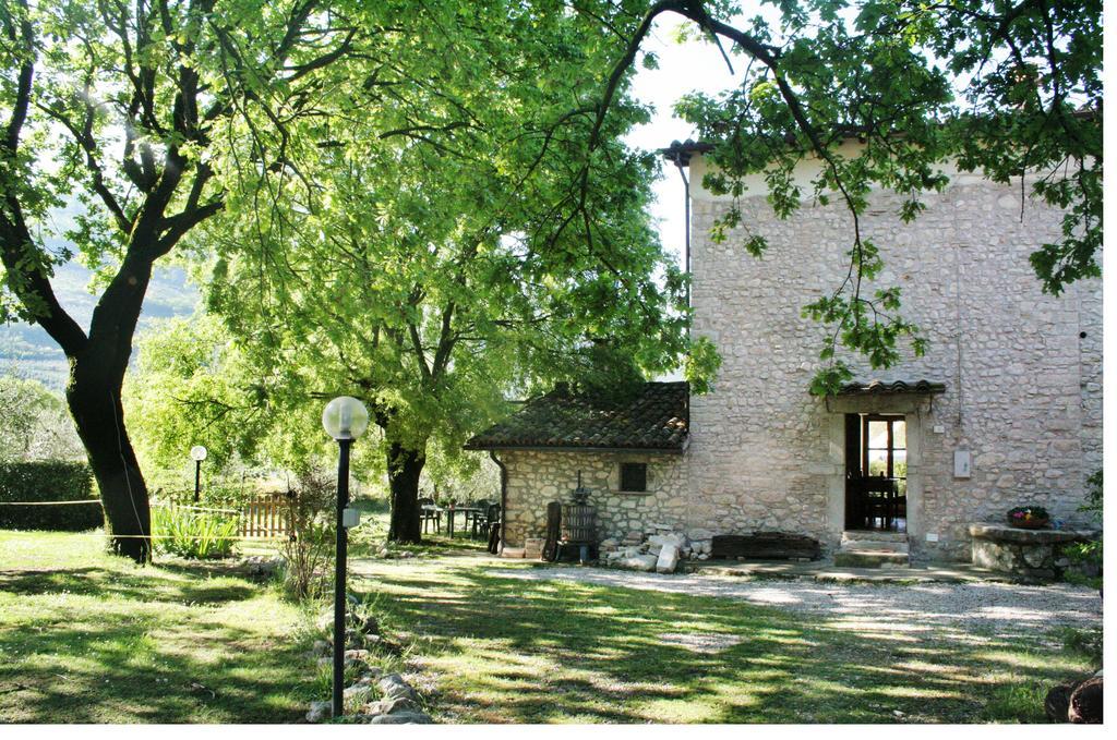 Casale Le Due Querce Guest House Ferentillo Eksteriør bilde
